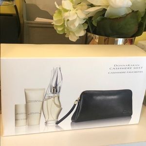 Donna Karan Cashmere Mist 4 Piece Gift Set